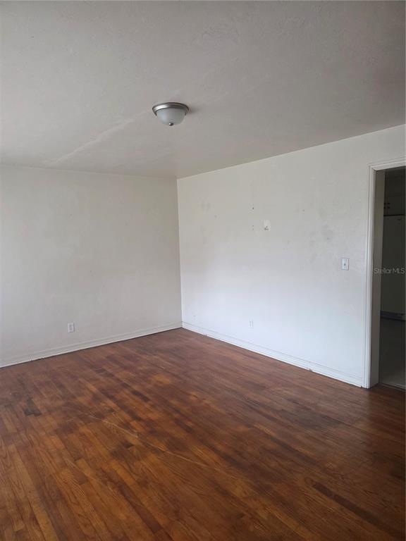 Building Photo - 407 SE 28th Ave
