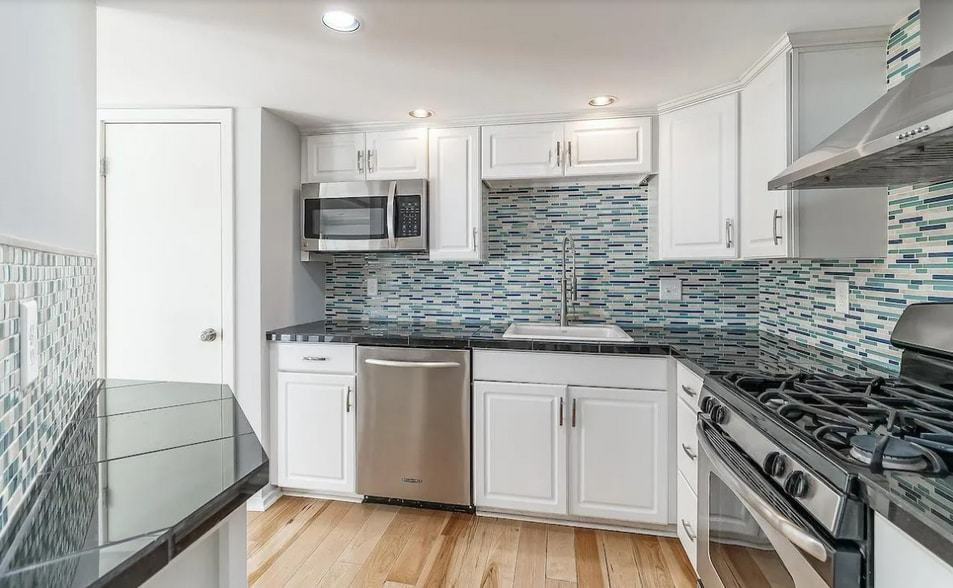 Building Photo - 5442 Worthington Forest Pl W