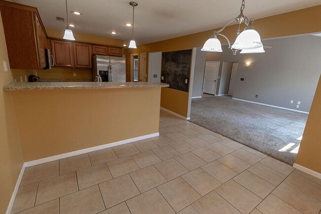 Building Photo - 4207 Black Tail Dr