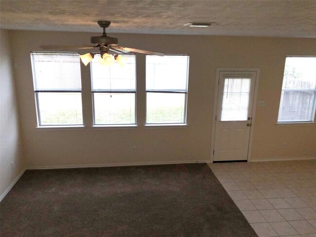 Building Photo - 5639 Stonecloud Ln