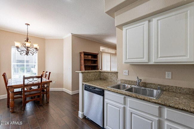 Building Photo - 5335 E Shea Blvd