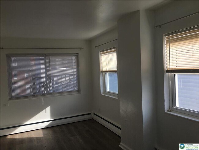 Building Photo - 210 W Gordon St