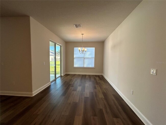 Building Photo - 20 Whittlesey Ln