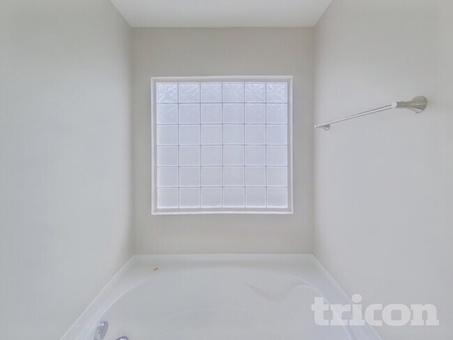 Building Photo - 11906 Bending Branch Rd