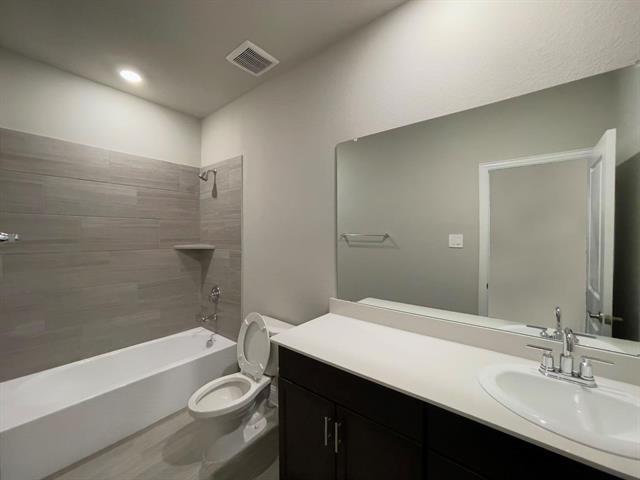 Building Photo - 2176 Gill Star Dr