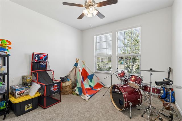 Building Photo - 3600 Bedrock Wy