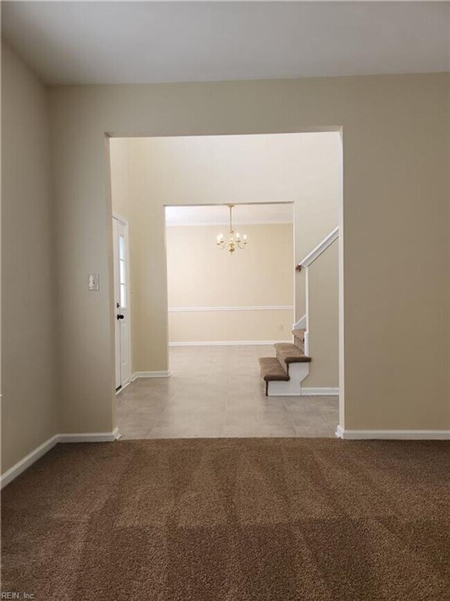 Building Photo - RENTAL