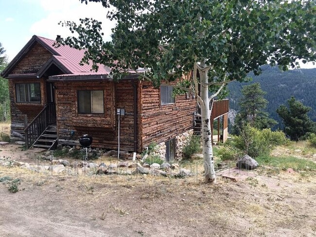 Building Photo - 3322 Ridge Rd