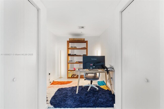 Building Photo - 1300 S Miami Ave