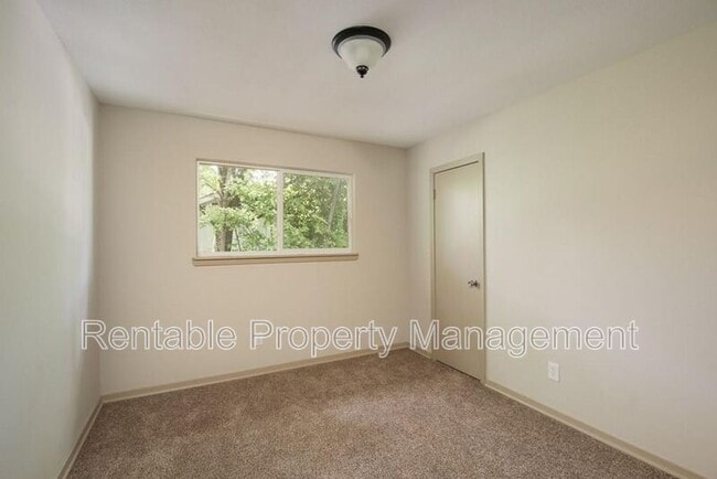 Building Photo - 5209 Rector Ave