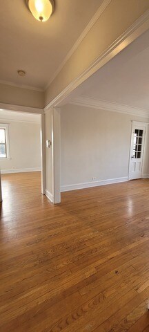 Primary Photo - 7415 N Paulina St