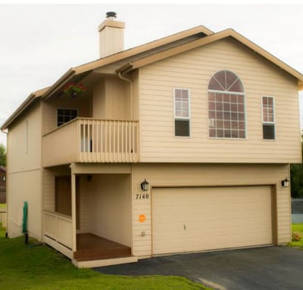 Primary Photo - The Perfect Family Home! Large Yard, Deck ...