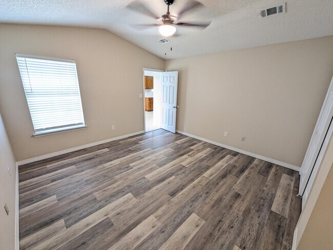 Building Photo - 8909 Colony Ridge Cir