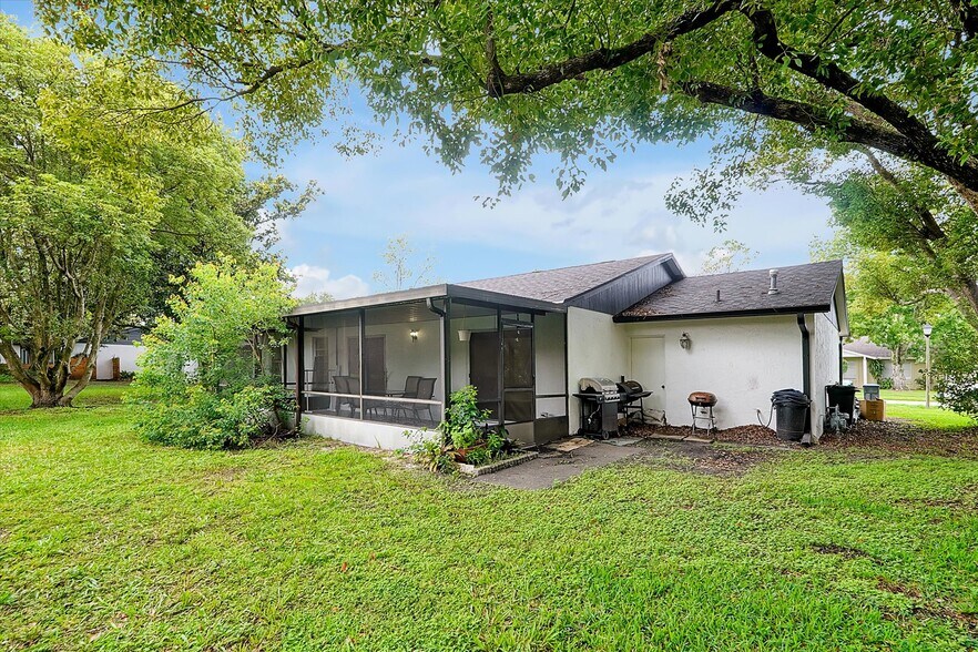 Building Photo - 10211 Gray Eagle Dr