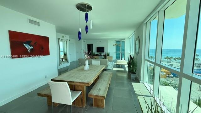 Building Photo - 101 S Fort Lauderdale Beach Blvd