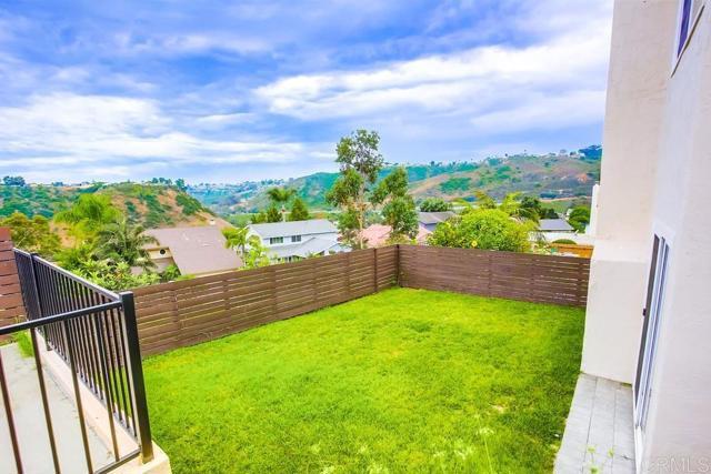 Building Photo - 2635 San Clemente Terrace