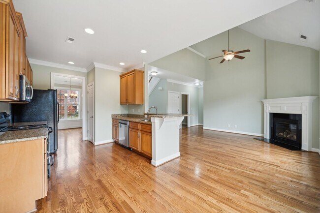 Building Photo - Welcome to Windmill Meadows!
