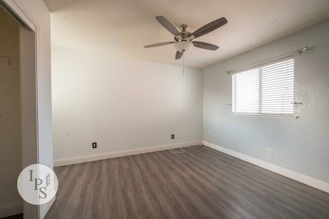 Building Photo - 3676 Baron Ave