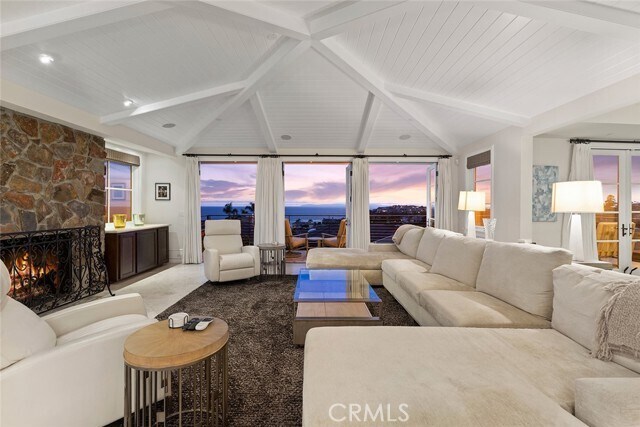 Building Photo - 322 Emerald Bay