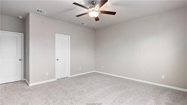 Building Photo - 3007 Stevens Dr