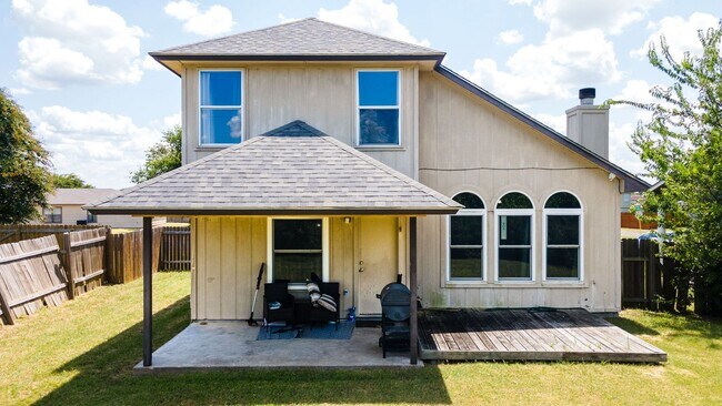 Building Photo - 2319 Schwald Rd