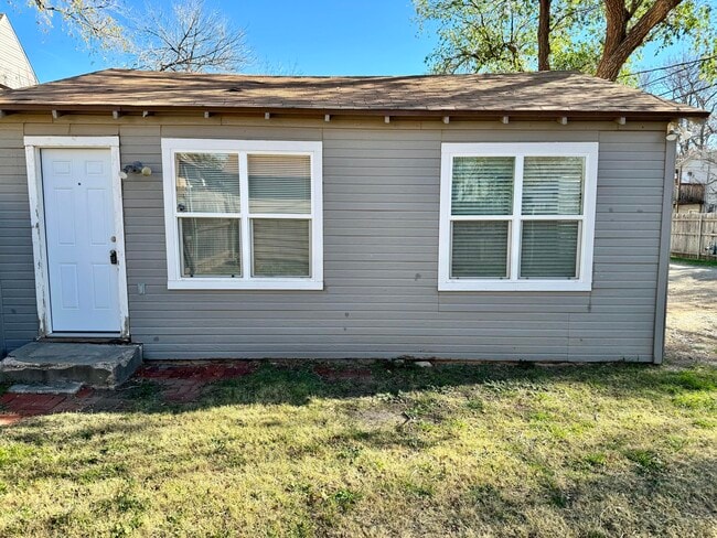 Building Photo - 2107 14th St