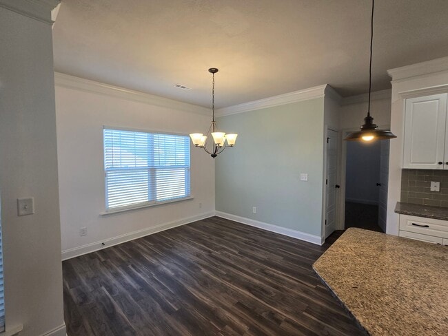 Building Photo - 306 Brickyard Creek Ct