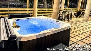 Building Photo - 6790 river