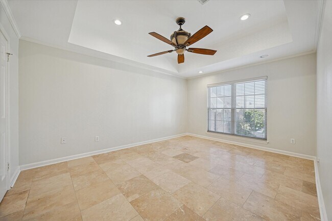 Building Photo - 4706 Post Oak Timber Dr