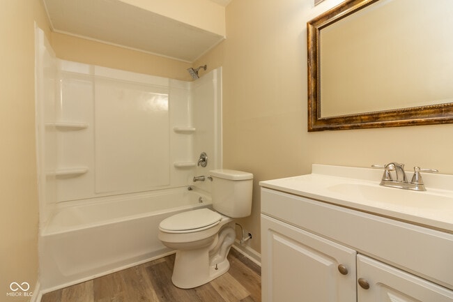 Building Photo - 6019 Bluff Crest Ct