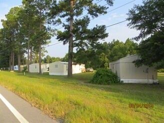 Building Photo - 114 Southern Pines Way