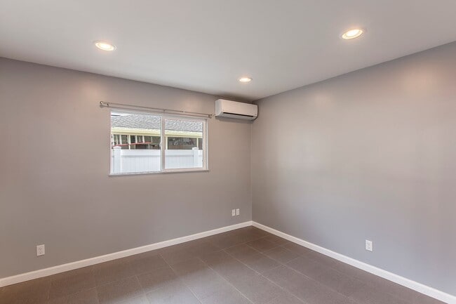 Building Photo - 2615 Booth Rd