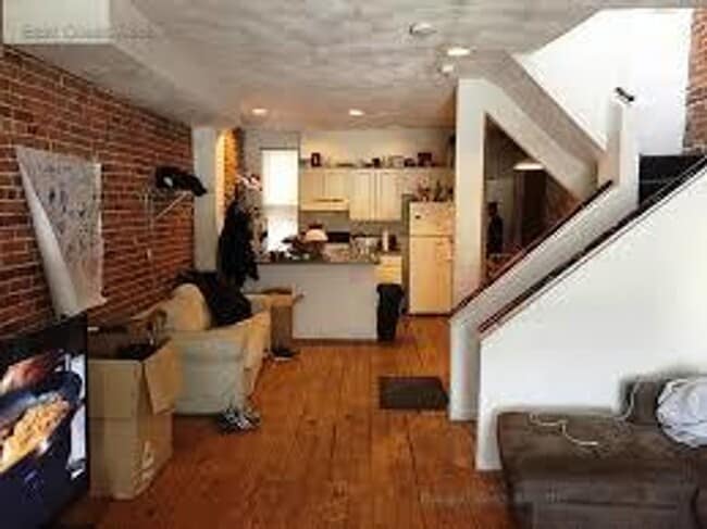 Building Photo - No Brokers Fee, Large Duplex in Fenway, Heat, Hot Water Included, Laundry on a Site