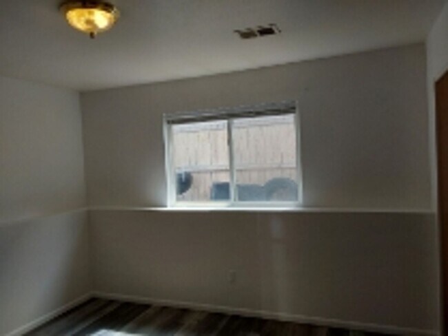 Building Photo - 3606 17th Ave