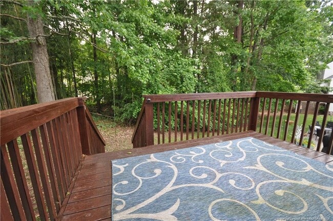 Building Photo - 109 Wood Valley Ct