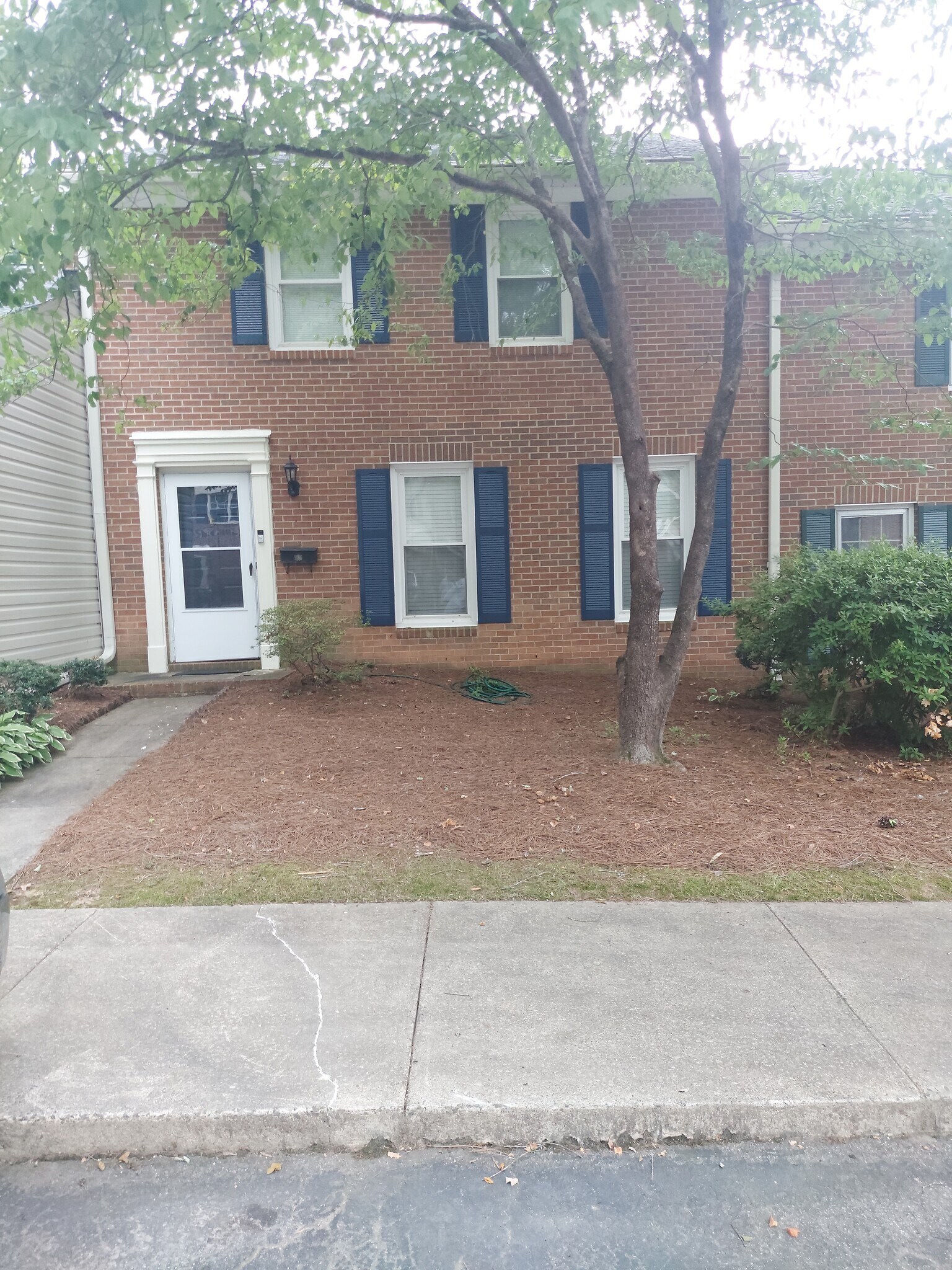 Building Photo - 4010 Huntingreen Ln