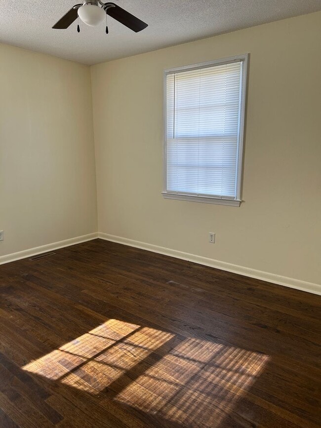 Building Photo - ORANGEBURG