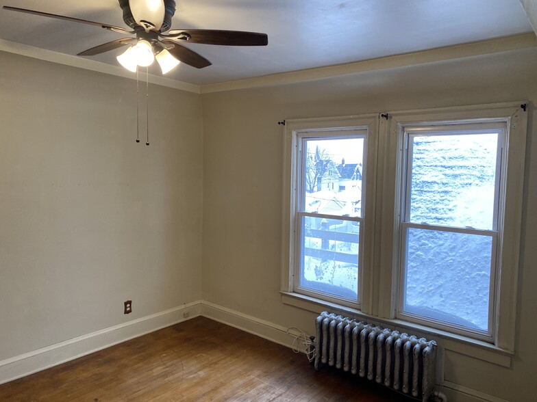 Building Photo - 2765 S Logan Ave