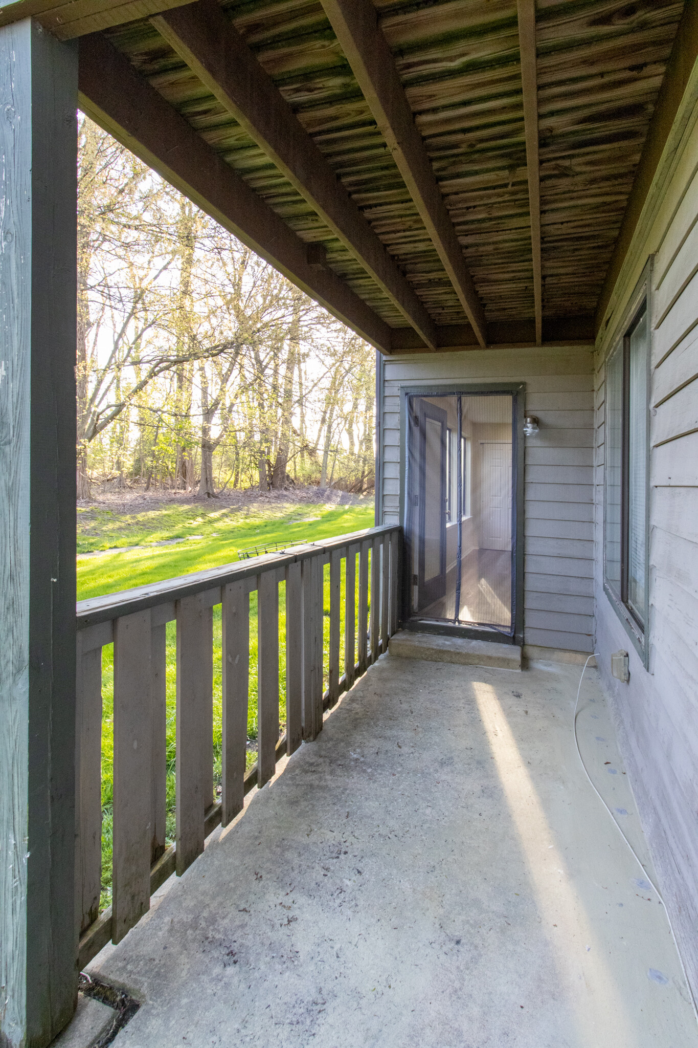 Building Photo - 1813 Meerbrook Ct
