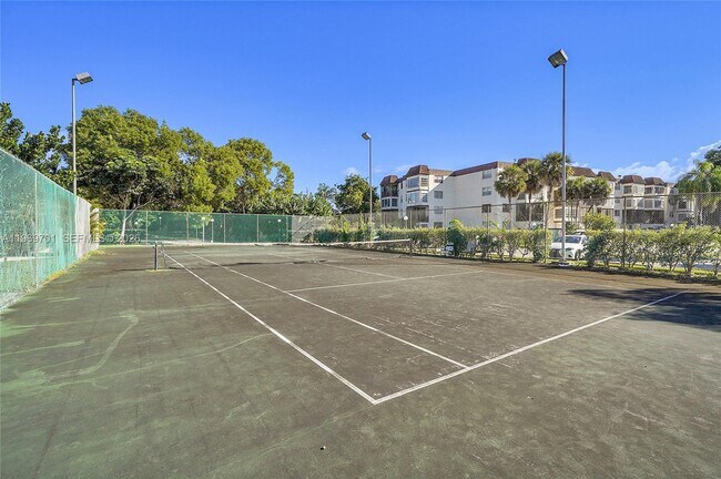 Building Photo - 1681 NW 70th Ave