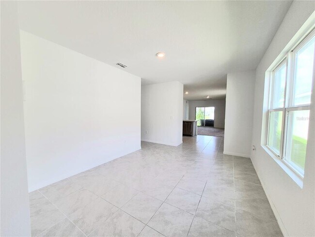 Building Photo - 2375 Brassie Ct