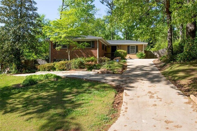 Primary Photo - 4035 Brookcrest Cir