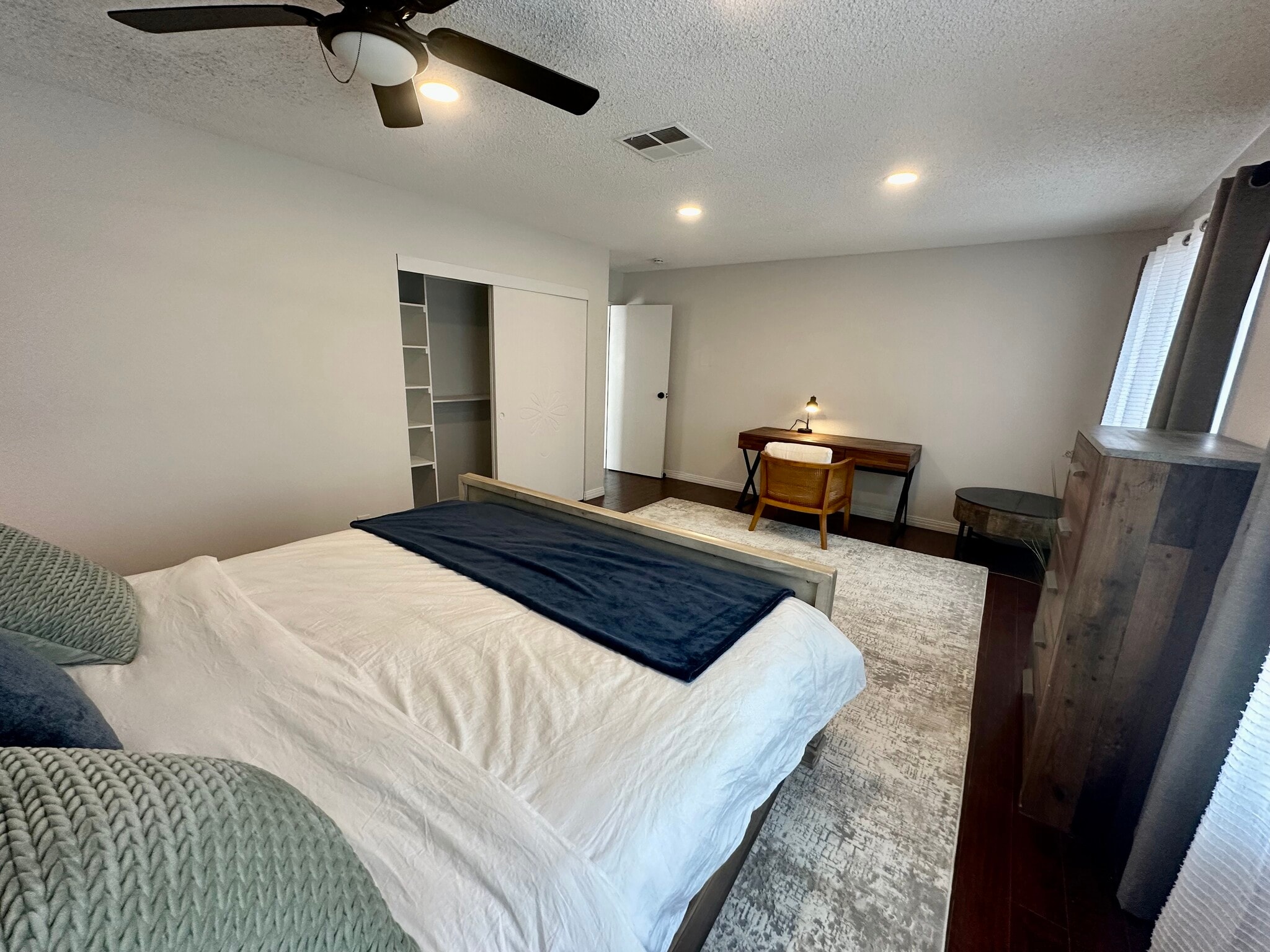 Building Photo - 4329 Murillo St