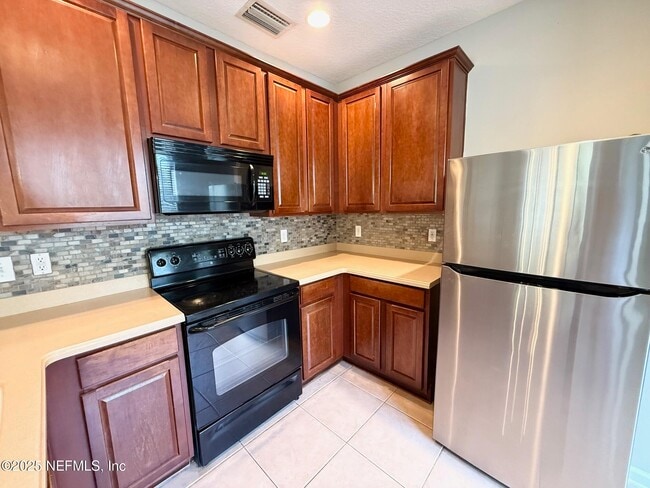 Building Photo - 3738 Windmaker Way