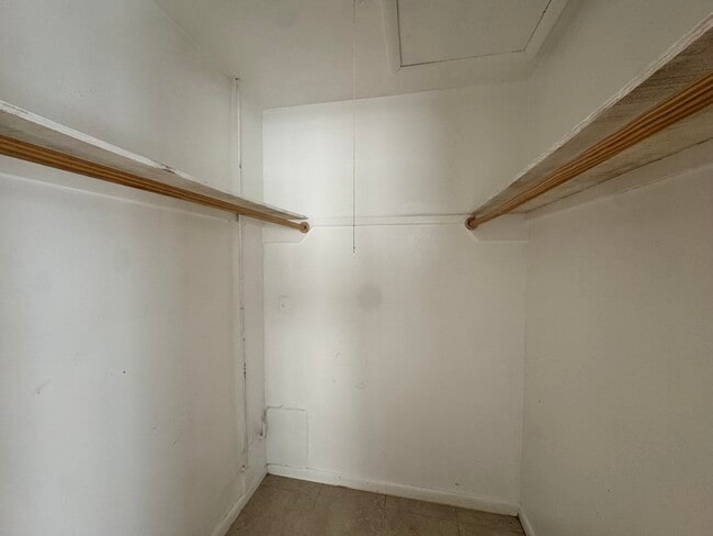 Building Photo - 8761 40th Ter N