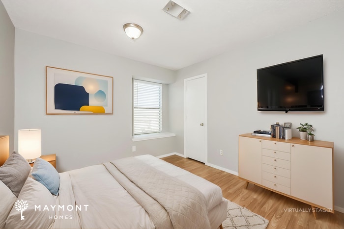 Building Photo - 6406 Mercedes Dr