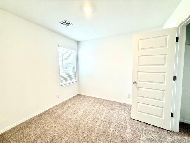 Building Photo - Brand New 3BD/2BA 2car garage W/D included