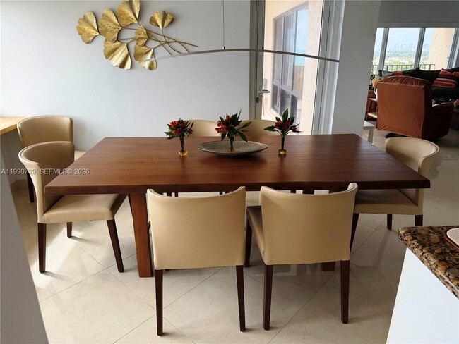 Building Photo - 4900 N Ocean Blvd