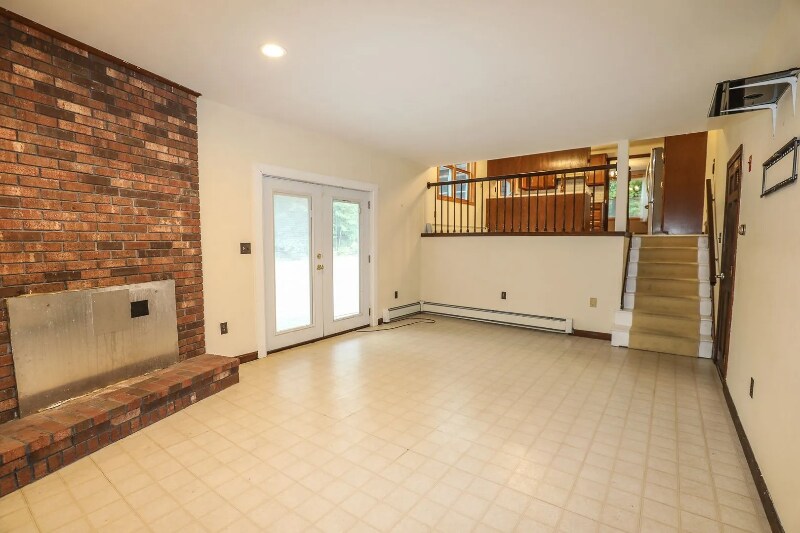 Building Photo - 63 Mill Rd