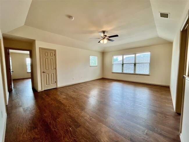 Building Photo - 1005 Tallahassee Dr